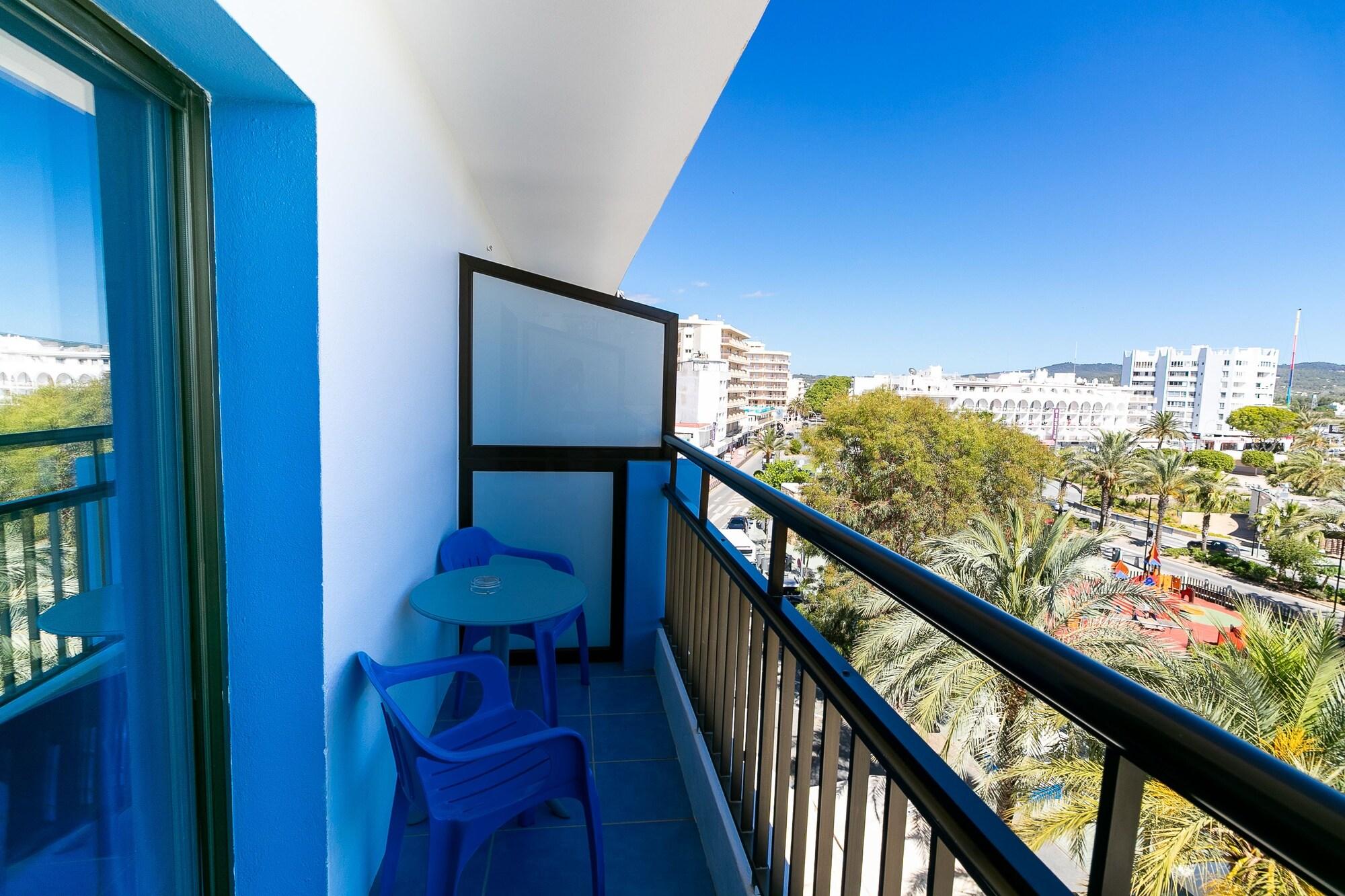 The Blue Apartments - Adults Only Сан-Антоніо Екстер'єр фото